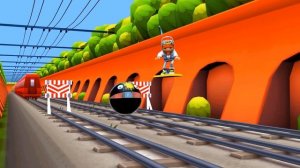 Subway Surfers vs Chain Chomp