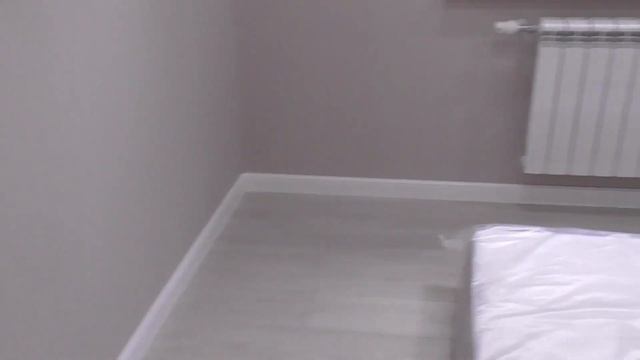 Обзор ремонта двушки, с поклейкой полистирольных плинтусов, Мкр, Вересаево, смотреть онлайн