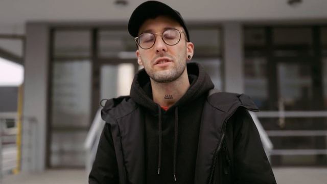 Canon 1dx Mark iii vs 1dx ii vs Canon EOS R5 vs ...: OUT OF THE BOX REVIEW смотреть онлайн