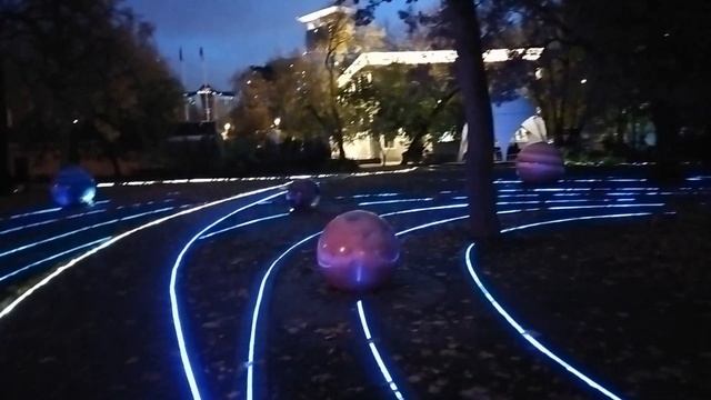 ОТ ПЛАНЕТЫ К ПЛАНЕТЕ.ПАРК СОКОЛЬНИКИ. смотреть онлайн