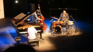 Brad Mehldau Trio - Long Ago and Far Away (2021)