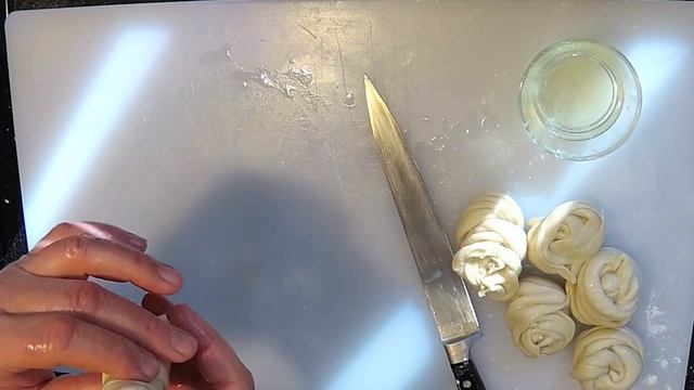 Как приготовить индийскую лепешку. Паратха многослойная