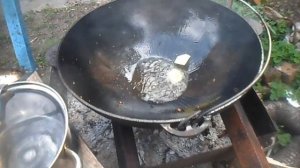 Картошка тушеная золотая с грибами в казане