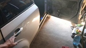 Установка ремкомплекта ограничителей дверей Subaru Forester SH