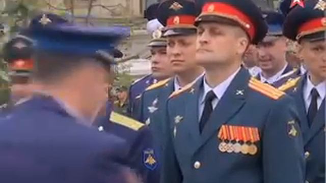 Выпускные военных вузов и училищ прошли по РФ