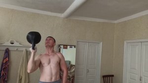 ЖИМ ГИРИ 24КГ НА ПОПА) СТРОГО В СОЛДАТСКОЙ СТОЙКЕ НА 20 РАЗ!!!
