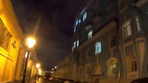 "ОЧЕНЬ БЫСТРО БЕЖИМ В ТЕАТР СФЕРА В САДУ ЭРМИТАЖ ОПАЗДЫВАЕМ"