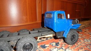 Модели из бумаги 28. Урал 375.