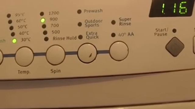 Zanussi Electrolux Hydrosystem Progress 1200 6kg ZWF1218W Overview смотреть онлайн