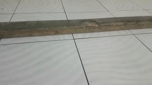 КАК УЛОЖИТЬ ПЛИТКУ НА ПОЛ СВОИМИ РУКАМИ