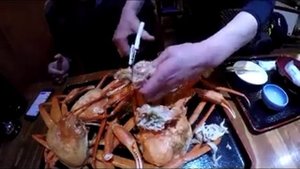 Японская еда. Разделка краба!!!