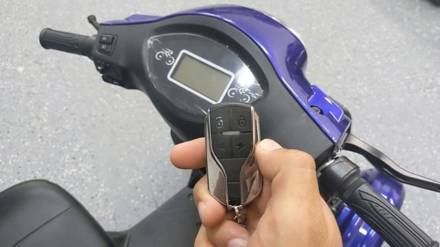 EW-46 Scooter Review Video - E-Wheels Mobility Scooter смотреть онлайн