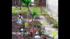 Поделки из бутылок на дачу