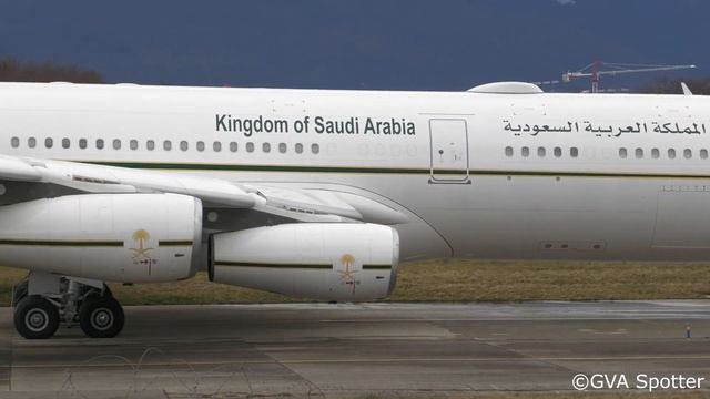4K | HZ-124 Saudi Arabian Government Airbus A340-200 landing & takeoff at Geneva/GVA/LSGG смотреть онлайн