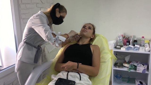 Эксклюзивно! Делаю БОТОКС , дочка колет филлеры для подбородка и "углов", ресторан " Parmesan"