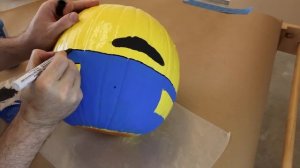 Make Minion Pumpkins for Halloween