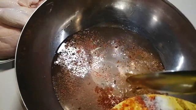 КУРИЦА СУПЕР! ТОМЛЁНАЯ В ПРЯНО-ОСТРОМ МАРИНАДЕ, ЗАПЕЧЁННАЯ В ДУХОВКЕ. С ОБАЛДЕННО ХРУСТЯЩЕЙ КОРОЧКО