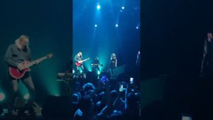 Видео с концерта с голограммой Юрия Хоя 🔥🔥🔥 Сектор Газа 👍 720p