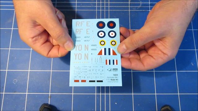 Arma Hobby Hurricane Mk. I 1/72 inbox review смотреть онлайн