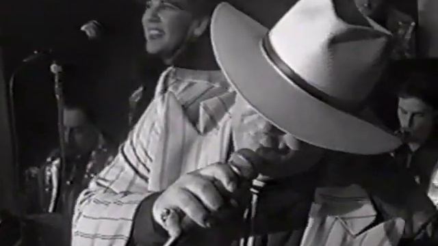 Trombone with horn section and swing band смотреть онлайн