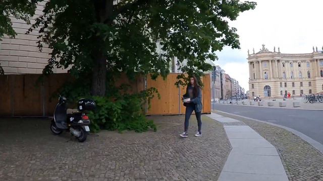 Berlin Walk. Berlin Mitte. Unter den Linden. Berlin. Bebelplatz. смотреть онлайн