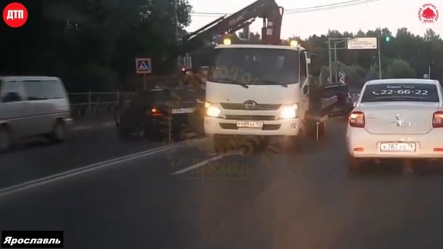 29.06.2020 ДТП Ярославль, проспект Авиаторов 35а, Заволжский район смотреть онлайн