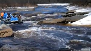 Сплав по реке Ульма, Амурская область - порог trip down the river Ulma Amur state - riffle