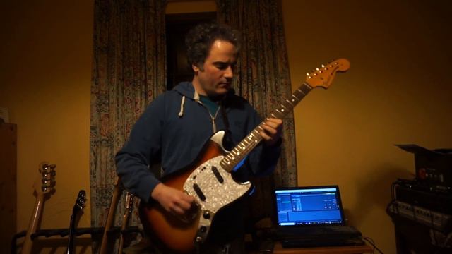 Fender Japan Mustang MG-69 with DOD Carcosa смотреть онлайн