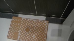 Укладка плитки на пол в ванной, ошибки
