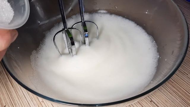 Выпрыгивающее ягодное суфле за 10 минут|Вредная Я