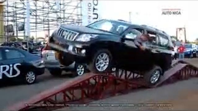 Toyota Land Cruiser.flv смотреть онлайн
