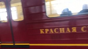 Электропоезда«Москва», «Красная стрела»и«Русич»на станции метро«Воробьёвы горы»// 2 апреля 2022 год