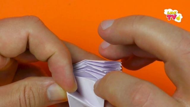 [Easy DIY] How To Make A Paper Flower Vase. Simple Paper Vase Tutorial