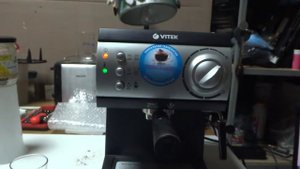 MAH02581, Espresso preparation in coffemaker: Vitek VT-1511 BK