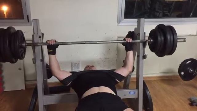 Жим лёжа 110 на 5 смотреть онлайн