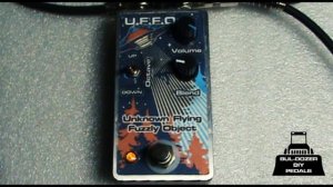 Fuzz "UFFO" (клон Theremin fuzz) by Bul-dozer