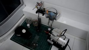 Красим выцветшую кепку