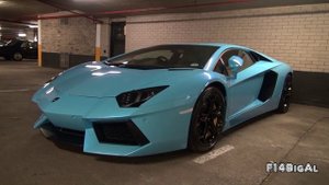 Stunning Lamborghini Aventador LP700-4 Walkaround