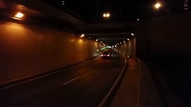 Mercedes-Benz E55 AMG W211 | Tunnel Sound + Supercharger Whine смотреть онлайн