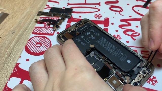 Разблокирую IPhone XS Gold от блокировки ICloud
