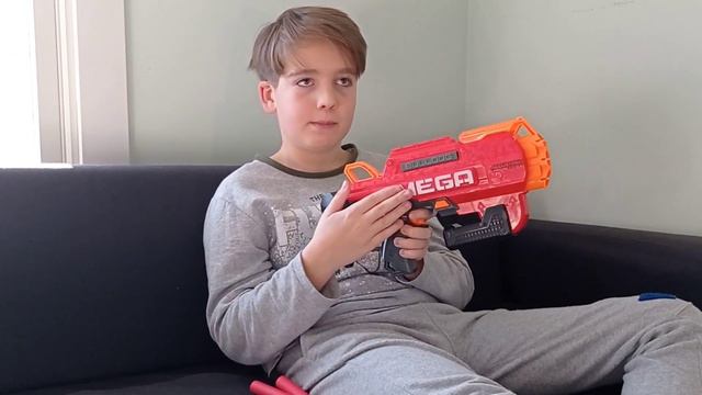 Нерф обзор мега бульдог Nerf review mega bulldog смотреть онлайн