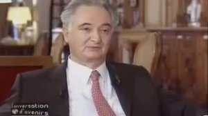 Jacques Attali Conversation d'avenirs La puce RFID