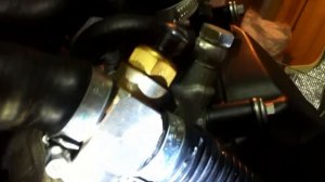 Установка датчика температуры ОЖ(Installation of temperature sensor)  LYNX ARMY V 800  2008г