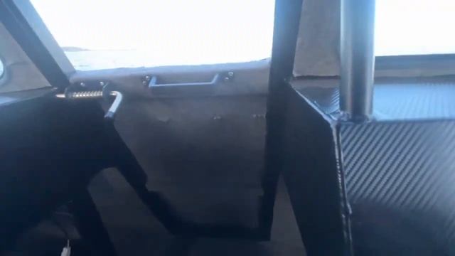 Тестируем 2 модели аэролодок Бриз 650 по льду,торосам,воде. смотреть онлайн