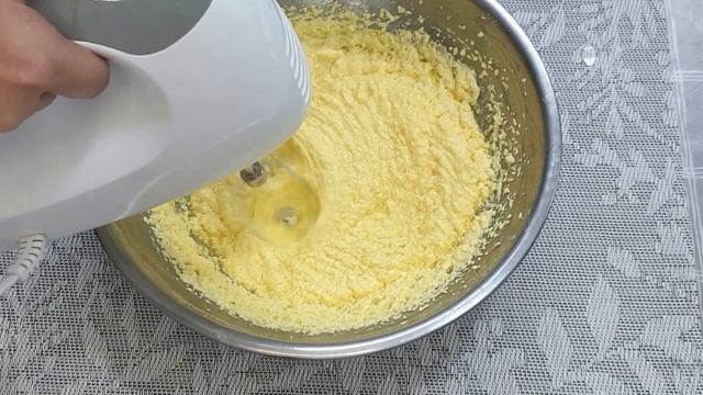 НЕЖНЫЙ,МЯГКИЙ КЕКС НА ЙОГУРТЕ - РЕЦЕПТ КЕКСА С СУХОФРУКТАМИ - ВЫПЕЧКА КЕКСА В ДУХОВКЕ