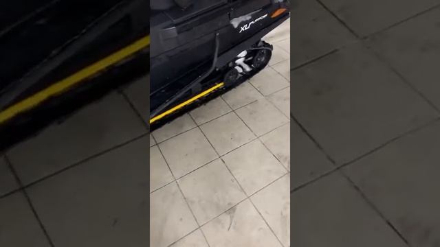 стук в снегоходе под гусянкой смотреть онлайн