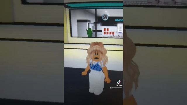 roblox just replays the walking sound why?#shorts #roblox #roblox frends channel смотреть онлайн