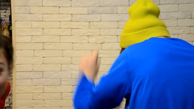 Почему Даня и Кристи расстаются? (Feast of Love) смотреть онлайн