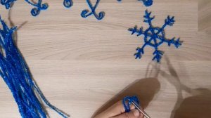 DIY. Как сделать  снежинки из синельной проволоки: быстро, просто и эффектно.