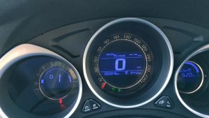 Приборный щиток в Citroen C4 Sedan